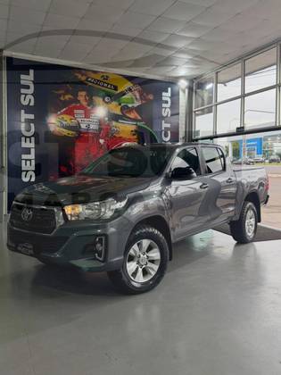 TOYOTA HILUX 2.8 SR 4X4 CD 16V DIESEL 4P AUTOMÁTICO